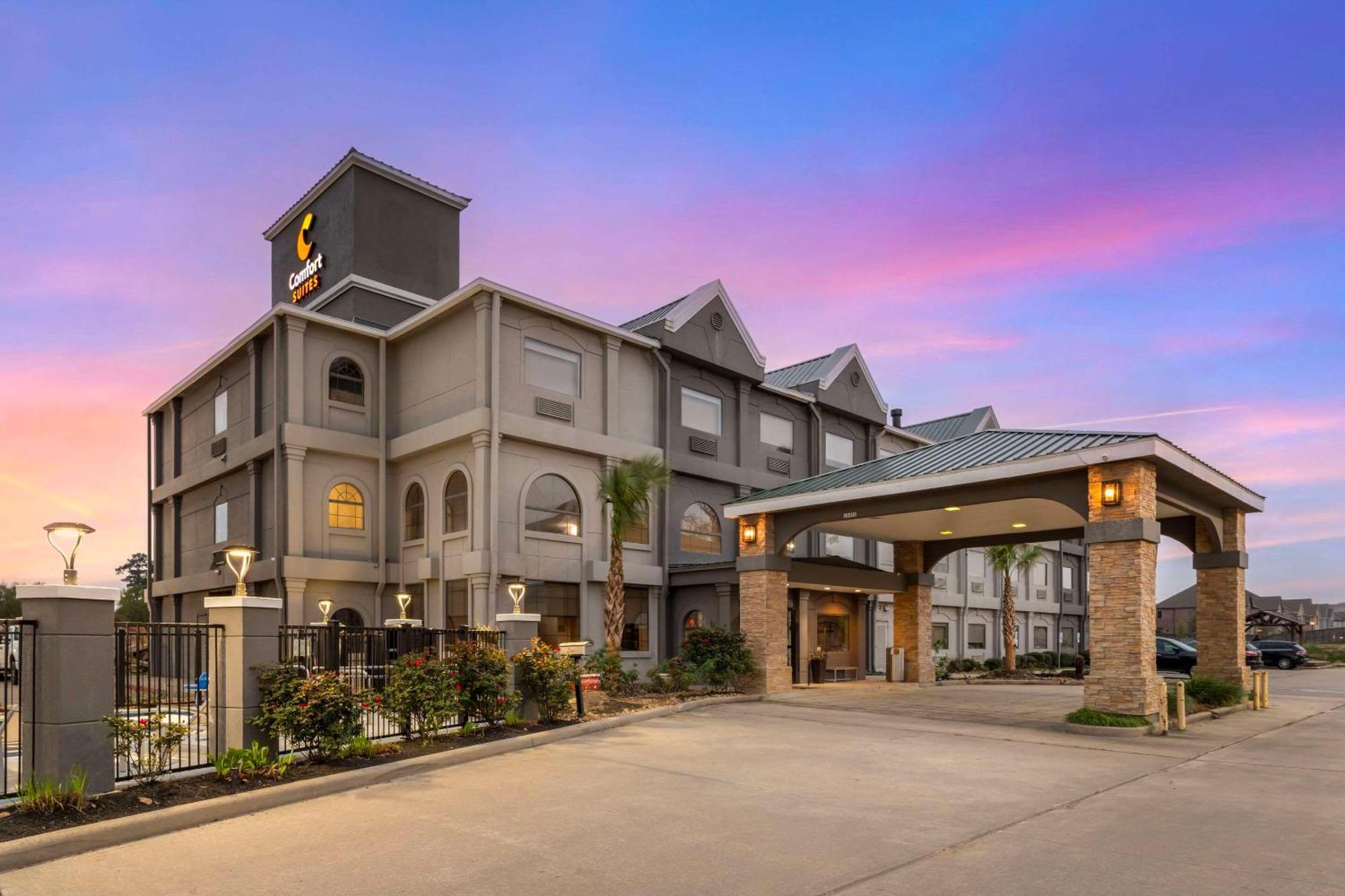 Comfort Suites Shenandoah-The Woodlands Exterior foto