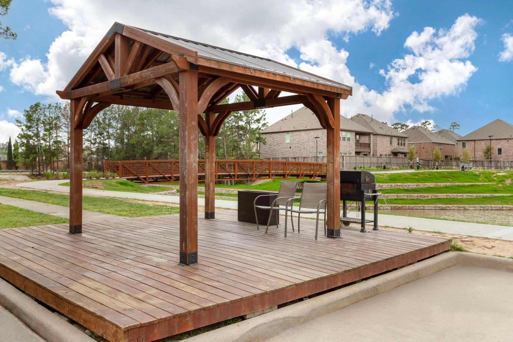 Comfort Suites Shenandoah-The Woodlands Exterior foto